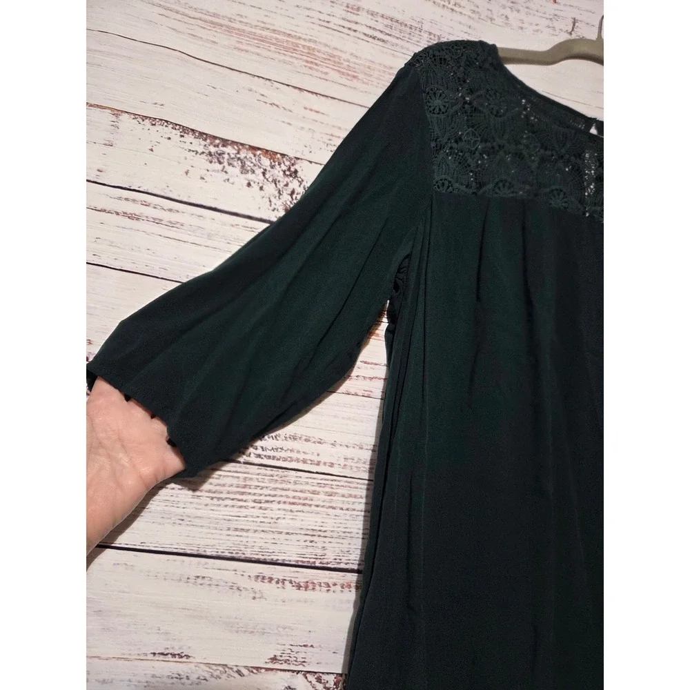 Old Navy Womens XL Forest Green Crochet Lace Yoke Long Sleeve Rayon Blouse Top